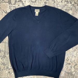 L. L. BEAN V-Neck Cotton Cashmere sweater